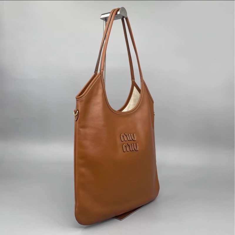 #MIUMIU 缪缪 🍪🍪98新 焦糖色ivy托特包 尺寸35*33-14