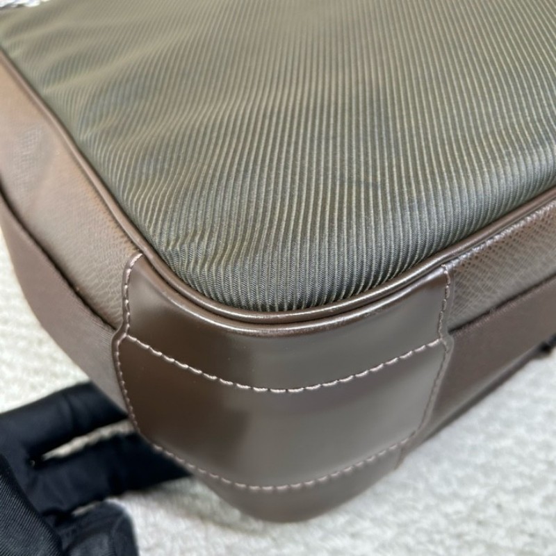 LV路易威登LV Andirr系列棕色郵差公文包 肩帶可調節 可單肩可斜挎 容量實用 日常通勤百搭 商務休閒都合適-9