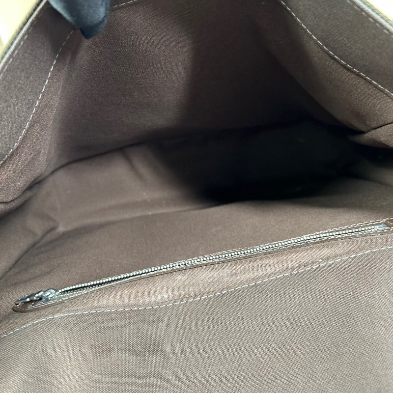 LV路易威登LV Andirr系列棕色郵差公文包 肩帶可調節 可單肩可斜挎 容量實用 日常通勤百搭 商務休閒都合適-12