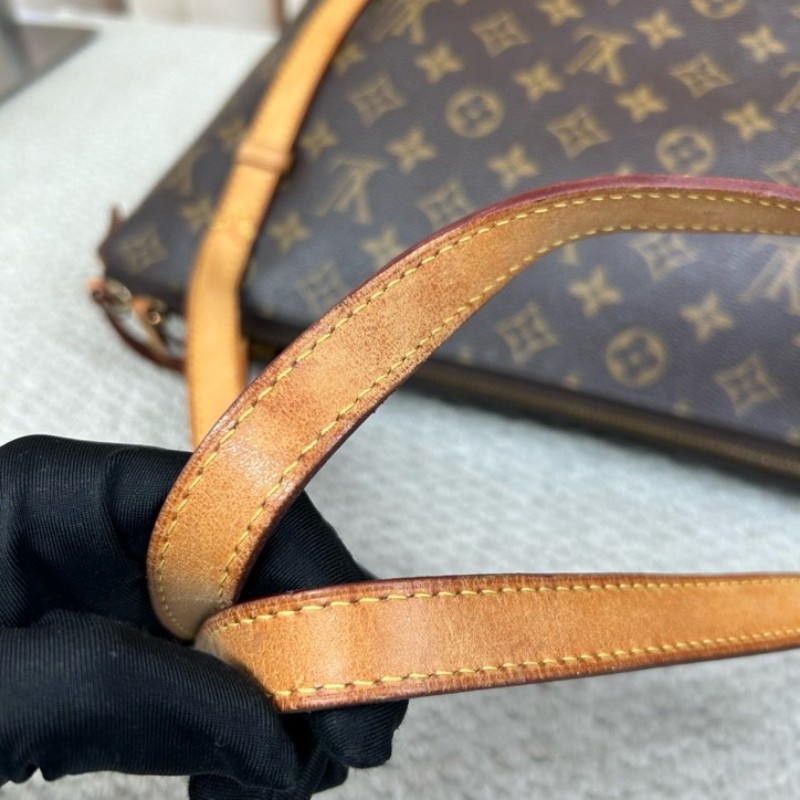 LV路易威登老花手提單肩包 經典老花 金色五金 拉鏈開合 容量大實用性強 日常通勤百搭-18