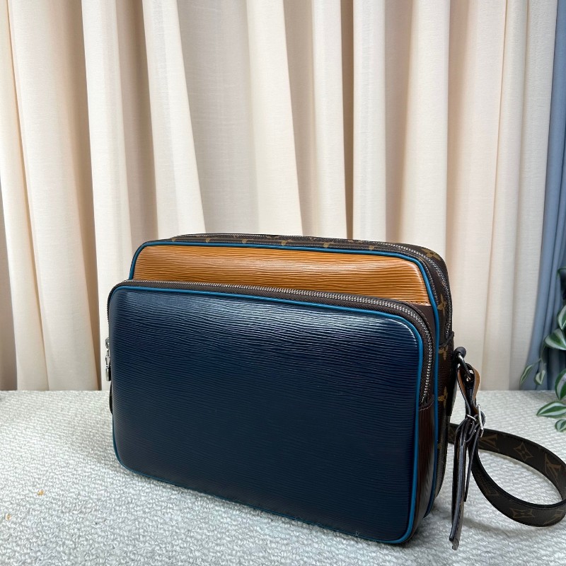 LV路易威登水波纹老花拼色郵差包 藍拼老花水波纹 可單肩可斜挎 雙拉鏈開合 容量大 日常通勤百搭實用-2