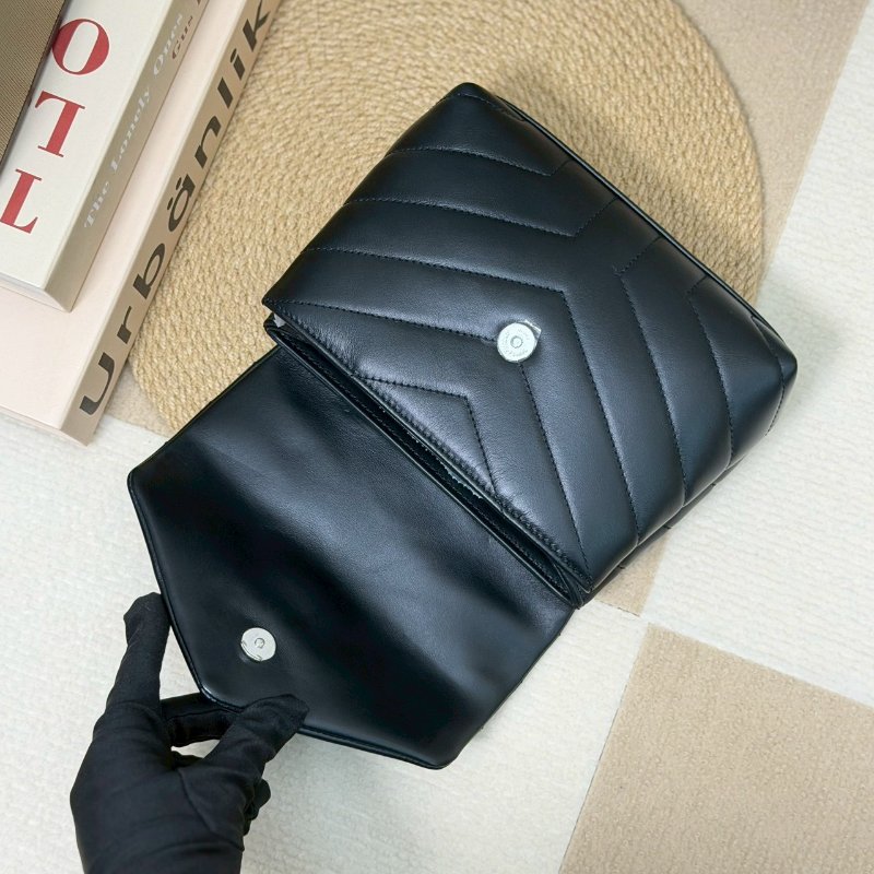 (稀有補貨!每次都秒售😌)🏷YSL 聖羅蘭.Loulou Toy 方胖子 已絕版-15