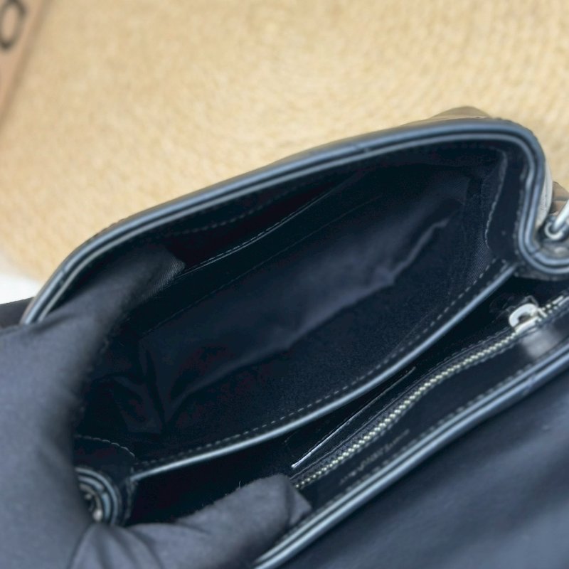 (稀有補貨!每次都秒售😌)🏷YSL 聖羅蘭.Loulou Toy 方胖子 已絕版-17