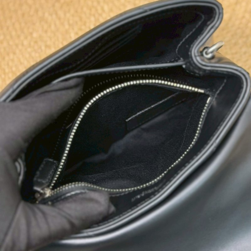 (稀有補貨!每次都秒售😌)🏷YSL 聖羅蘭.Loulou Toy 方胖子 已絕版-19