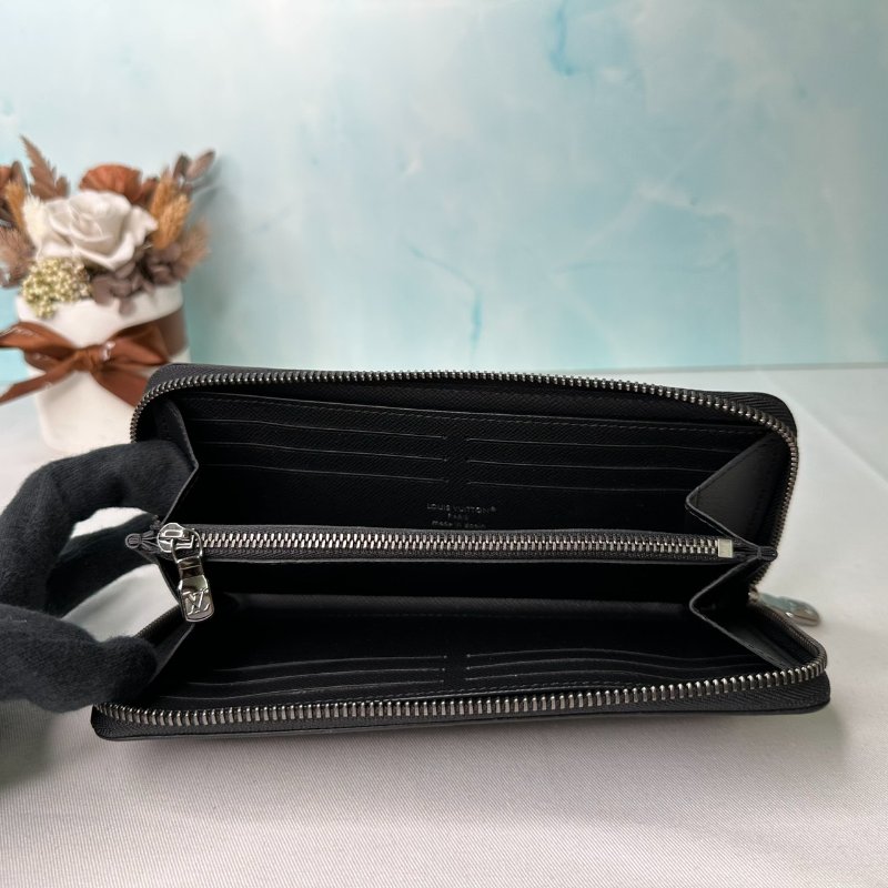 LV 全新黑灰帆布長夾-4