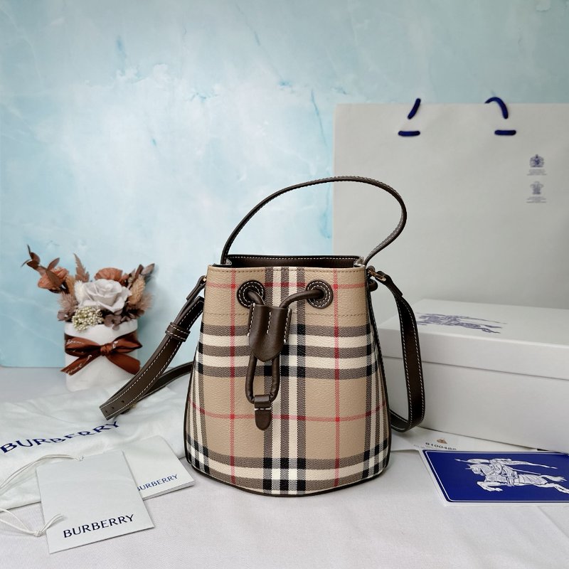 BURBERRY 格紋迷你水桶包-0