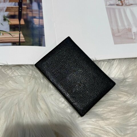 愛馬仕 黑色Calvi卡包