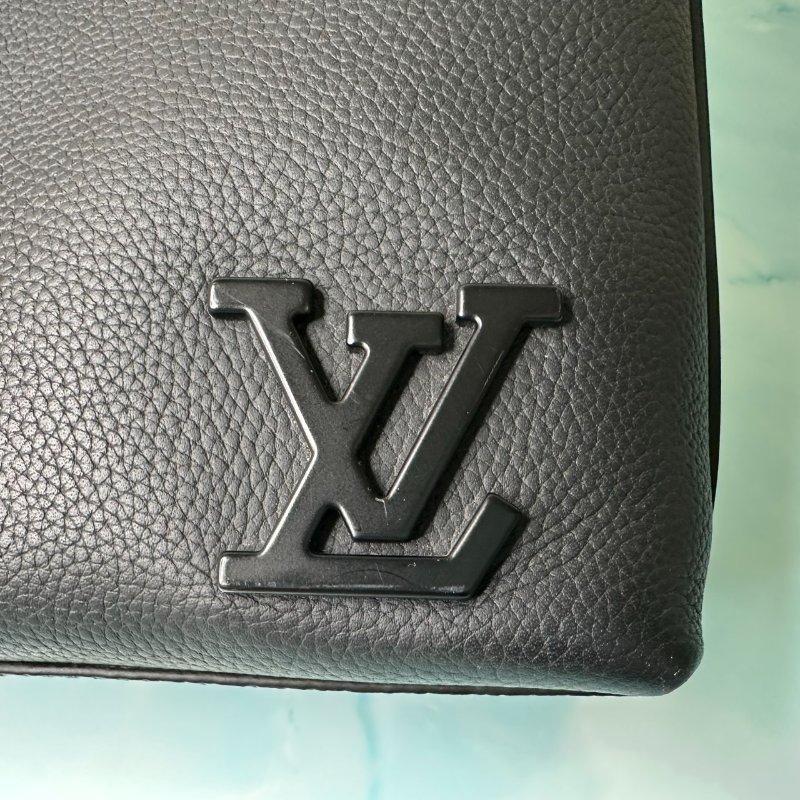 LV Takeoff小牛皮公事包-6