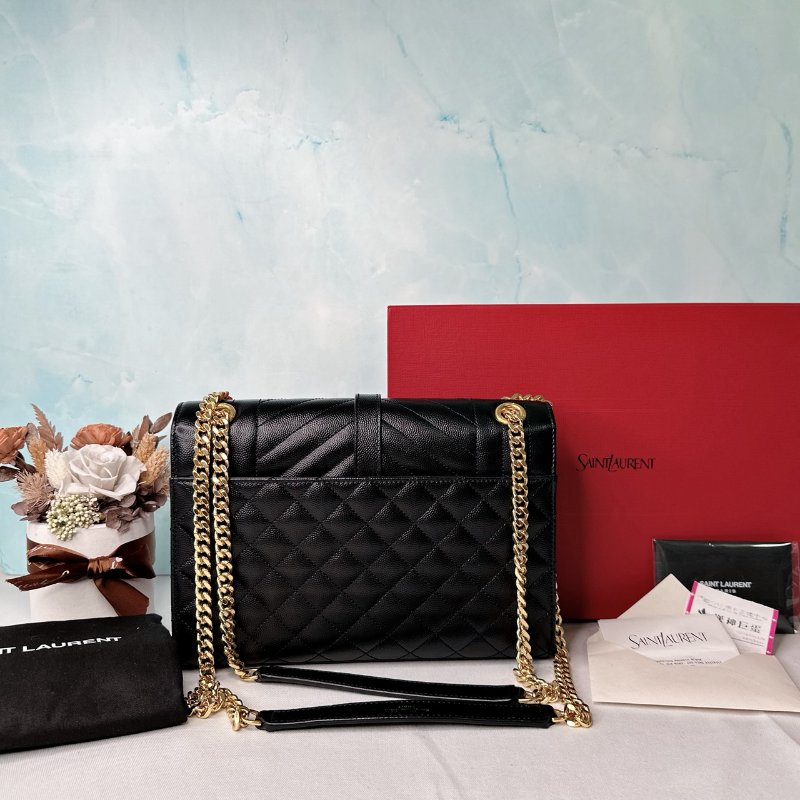 YSL Envelope魚子醬金鏈信封包-1