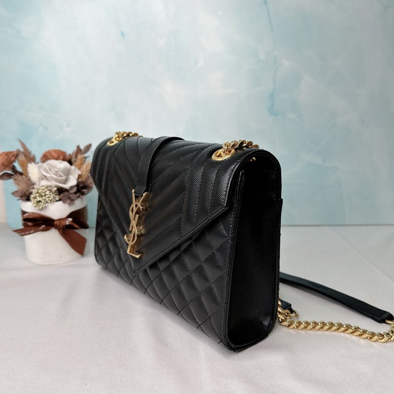 YSL Envelope魚子醬金鏈信封包-2