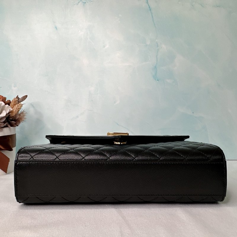 YSL Envelope魚子醬金鏈信封包-6