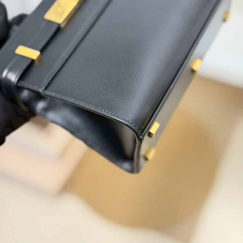 (這顆超好看帥氣😎)🏷️YSL 聖羅蘭.Manhattan Nano 曼哈頓/客人寄賣-4