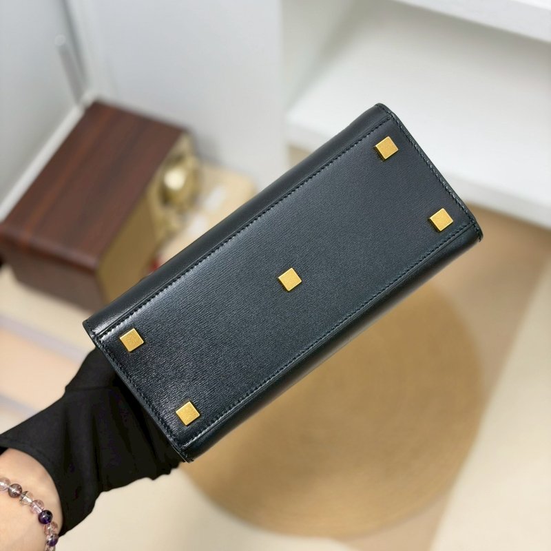 (這顆超好看帥氣😎)🏷️YSL 聖羅蘭.Manhattan Nano 曼哈頓/客人寄賣-12