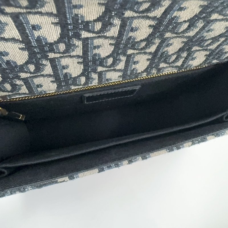 DIOR 藍色緹花30蒙田斜背包-15