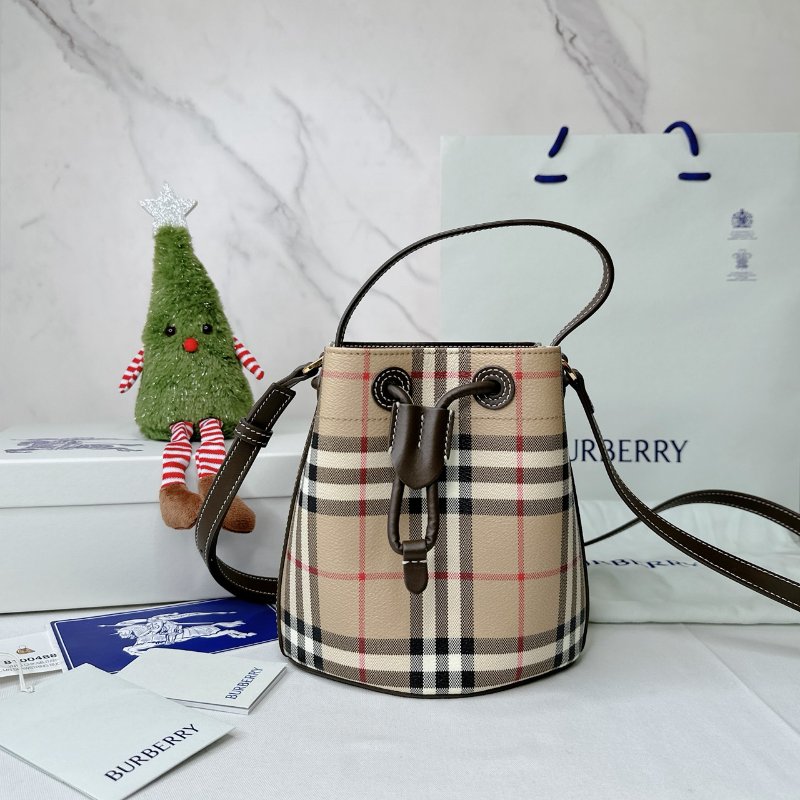 BURBERRY 英倫格紋水桶包-0