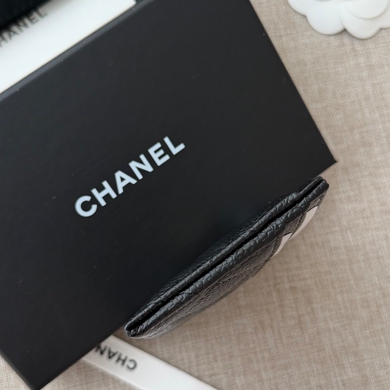 Chanel 人氣經典款卡夾「現貨」 新款芯片款!!閒置新品🔥吊牌都在 送禮自用都超適合 附件:紙盒 塵套 緞帶 山茶花 吊牌-6