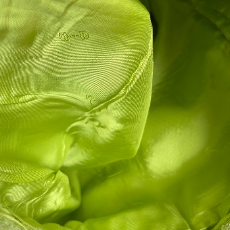 42號 ::GUCCI:: 萊姆綠滿版雙G緹花短褲-11