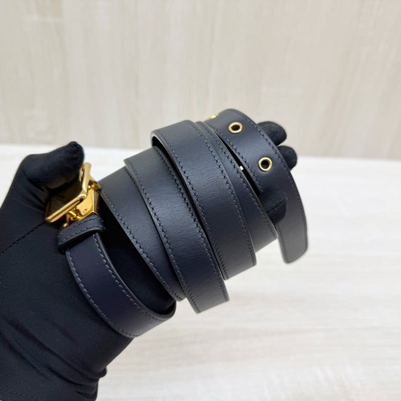 Dior🩵藍緹花30Montaigne肩側背M9203UTZQ-15