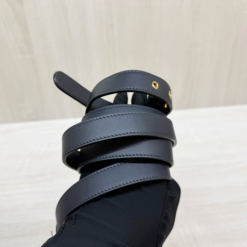 Dior🩵藍緹花30Montaigne肩側背M9203UTZQ-16