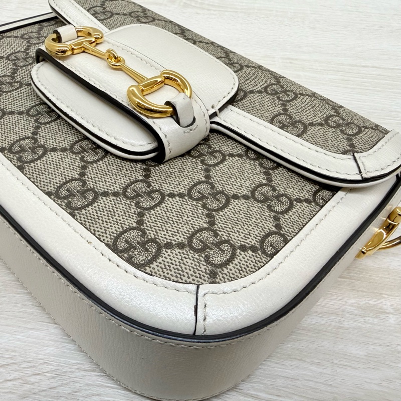 Gucci白色原花1955Horsebit雙背帶側背包658574-23