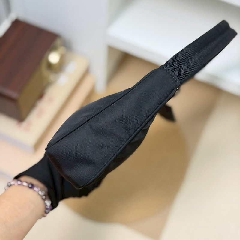 🏷Prada 普拉達.Re-Edition Hobo 2000 腋下包-2