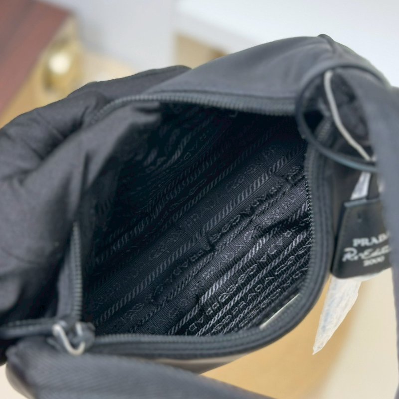 🏷Prada 普拉達.Re-Edition Hobo 2000 腋下包-14