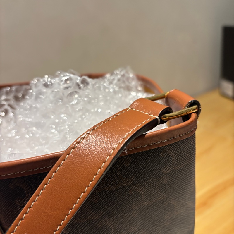 CELINE Small Bucket 水桶包-47