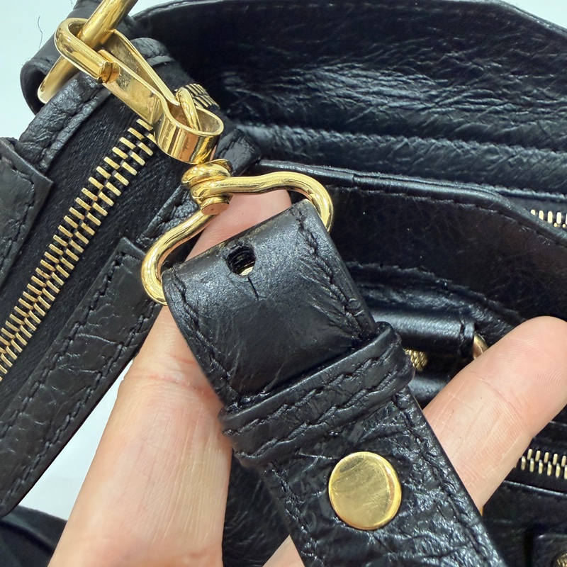 BALENCIAGA巴黎世家 giant Velo 黑金 機車包 手提包 肩背包 側背包 斜背包-31