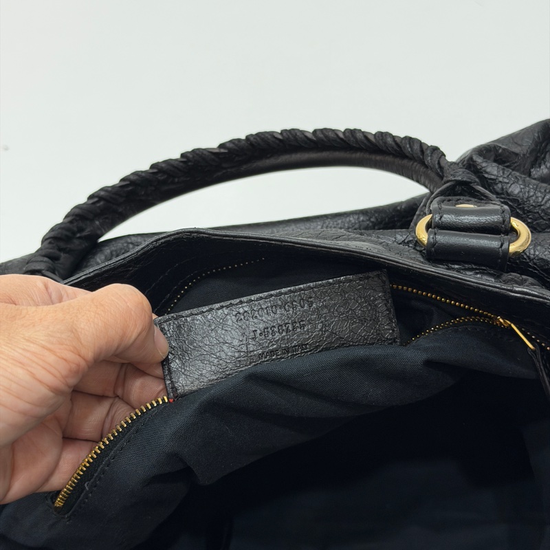 BALENCIAGA巴黎世家 giant Velo 黑金 機車包 手提包 肩背包 側背包 斜背包-35