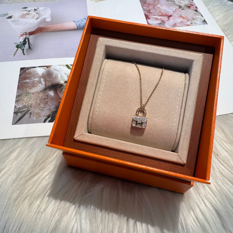 愛馬仕 玫瑰金康康滿鑽項鍊-4