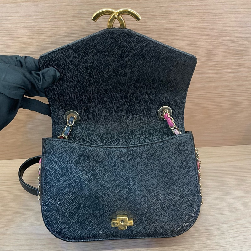 CHANEL 香奈儿邮差包古巴系列黑色菱格纹牛皮-7