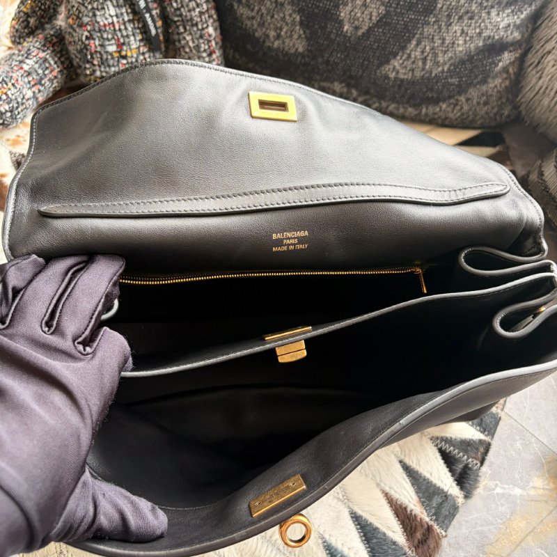 巴黎世家 小牛皮 Rodeo Mini 黑色-4