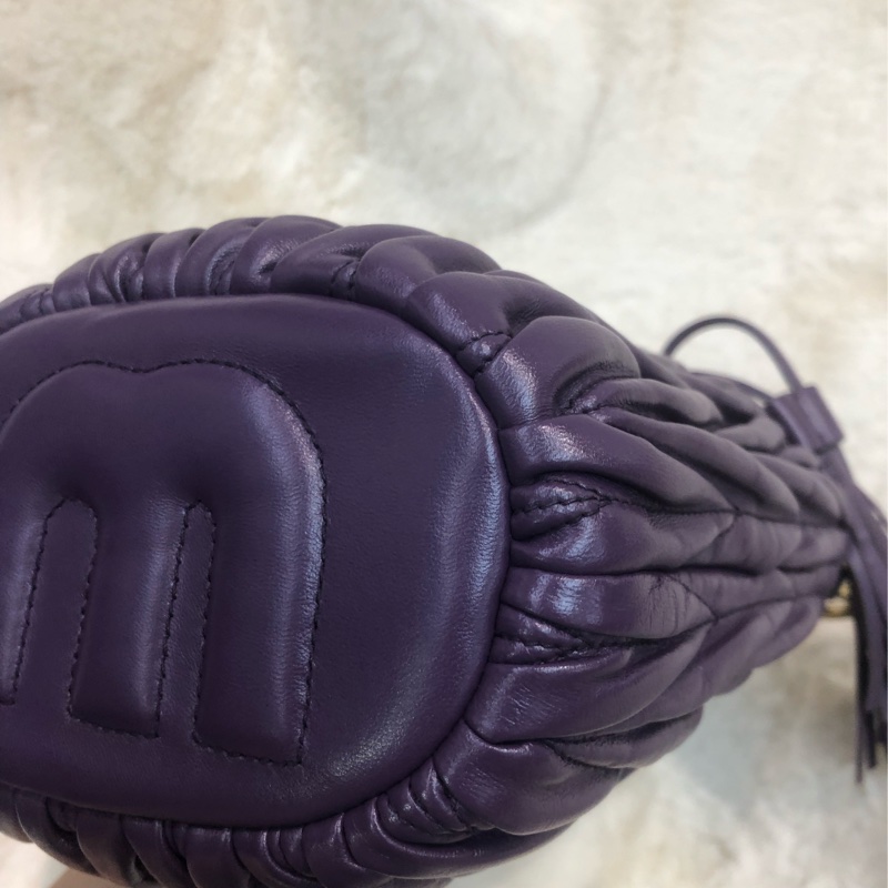 Miu Miu 紫色皺皮小水桶 XC342-9