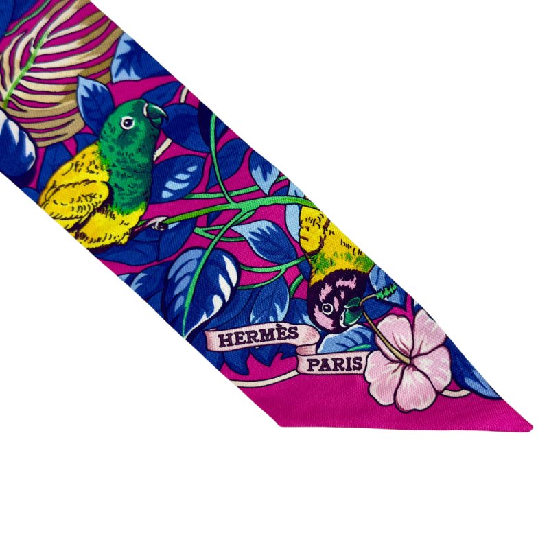 Hermes Jungle Love Twilly 愛心💗 幼絲巾-2