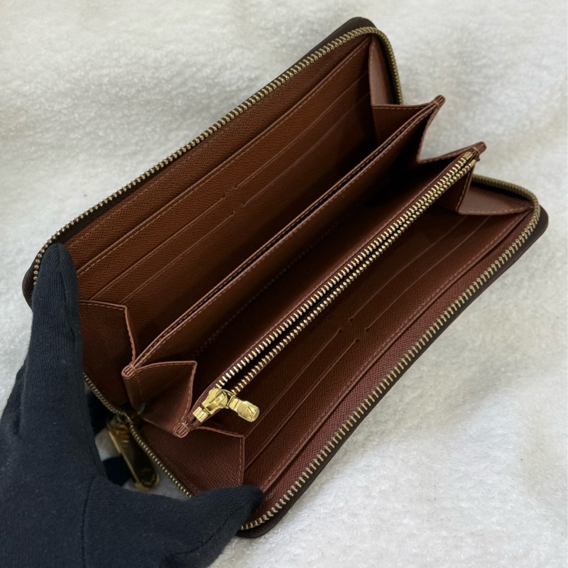 (閒置新) LV 經典老花 拉鍊長夾 專櫃近三萬-6