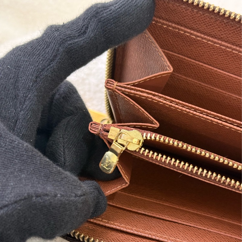 (閒置新) LV 經典老花 拉鍊長夾 專櫃近三萬-9