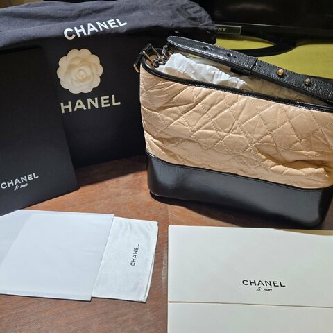 【專櫃保養完抱回】CHANEL 香奈兒 26開 膚黑雙色 大款流浪包 Gabrielle全新皮穿練 （附原廠保養組包裝）