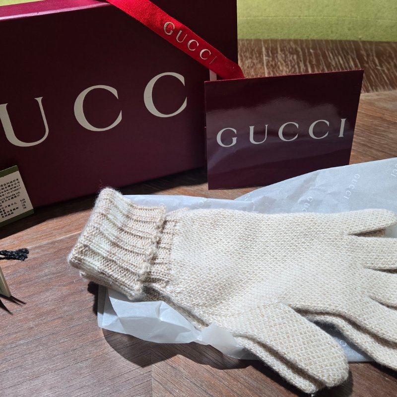 【全新、全配】GUCCI 經典大雙G緹花 針織羊毛手套 (奶茶拼色/燕麥色)-4