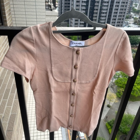 Chanel 粉色小上衣 性感可愛風36號 99成新