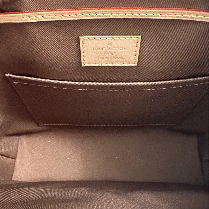 LV Excursion PM 後背包 M46932-18