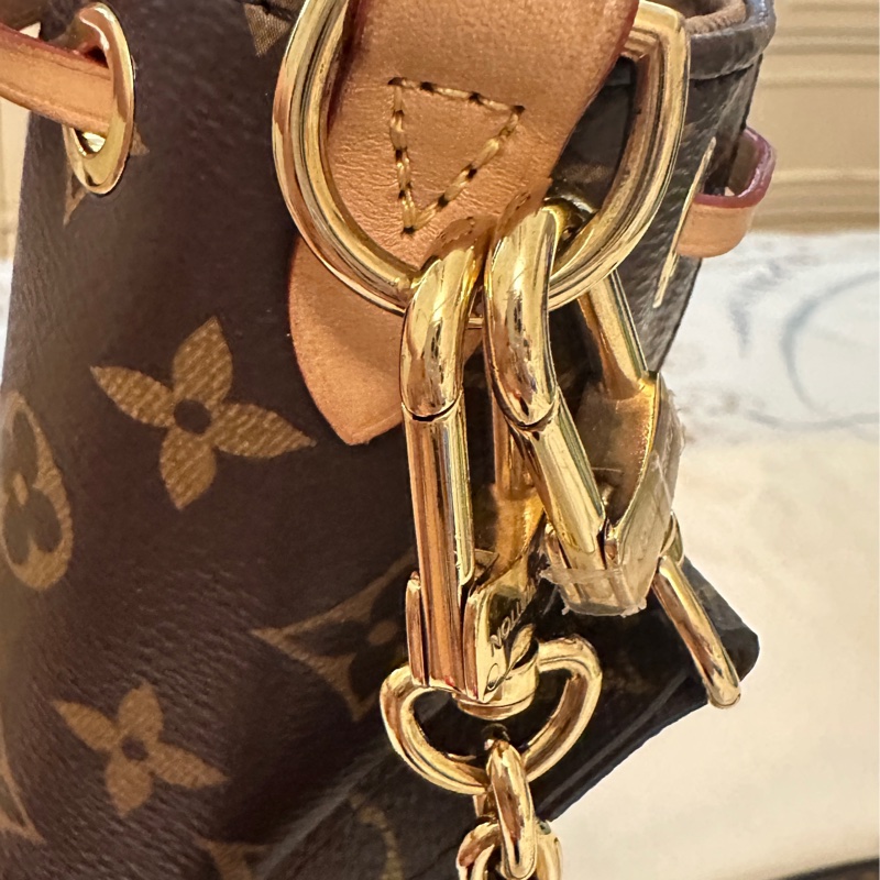 LV Excursion PM 後背包 M46932-33