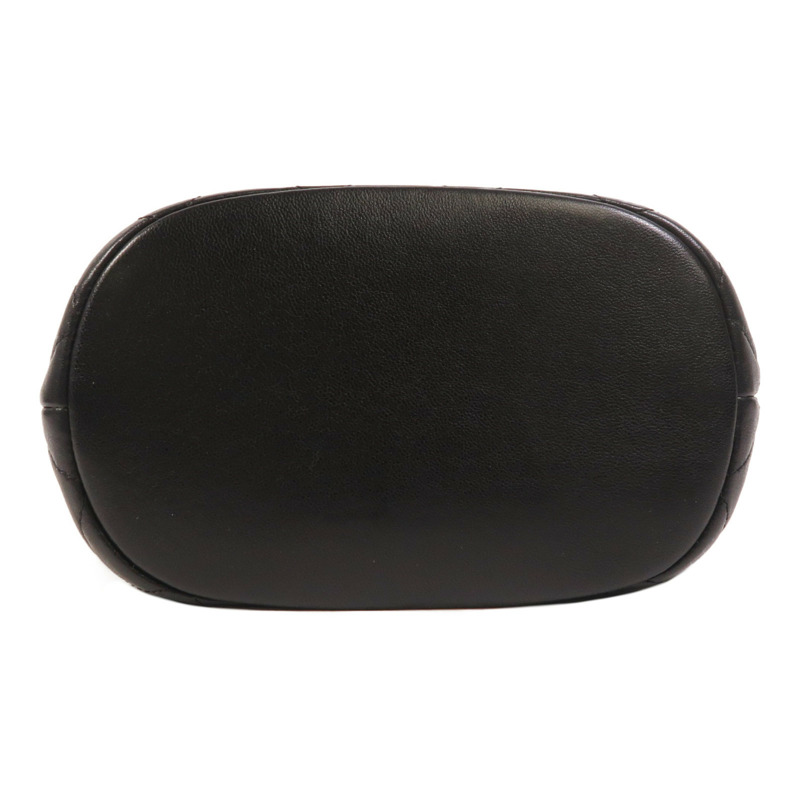 CHANEL 羊皮皮革Bucket Bag金扣鏈帶肩背袋-3