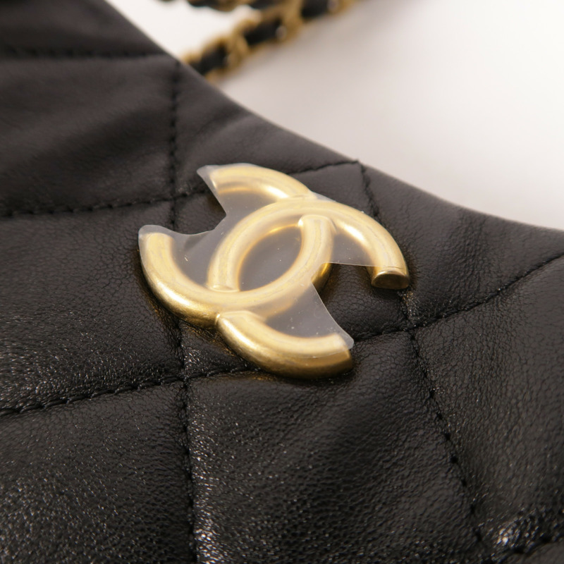 CHANEL 羊皮皮革Bucket Bag金扣鏈帶肩背袋-14