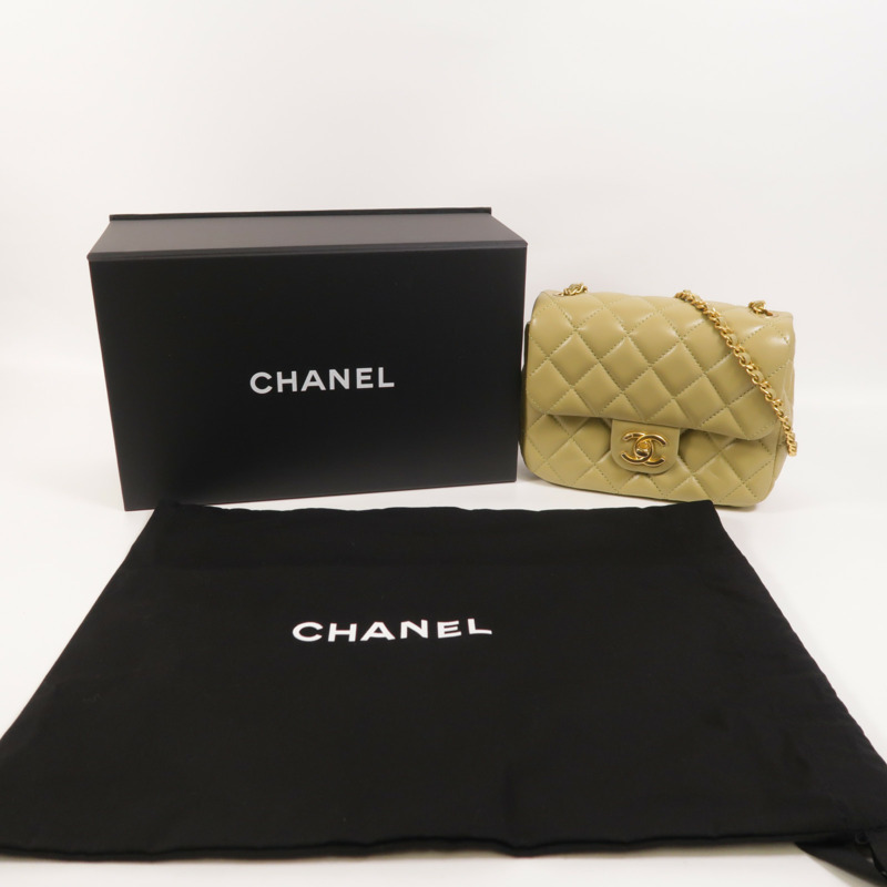 CHANEL 羊皮皮革Coco Heart Square Bag金扣鏈帶肩背袋-8