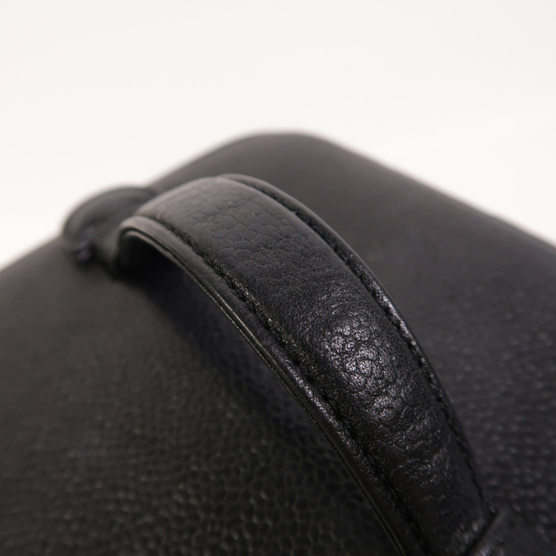 CHANEL 牛皮皮革Vintage Vanity Case金扣手挽袋-14