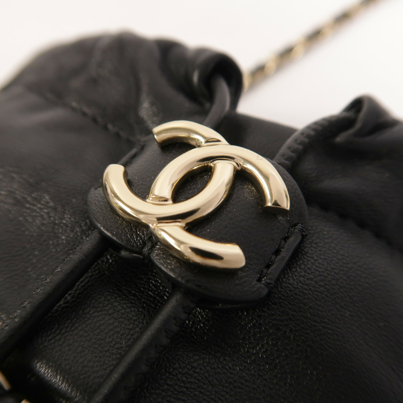 CHANEL 羊皮皮革Drawstring Bag金扣鏈帶肩背袋-15