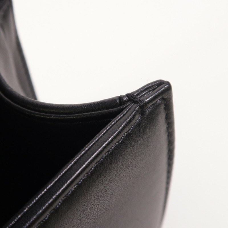 CHANEL 羊皮皮革Boy 20銀扣鏈帶肩背袋-18