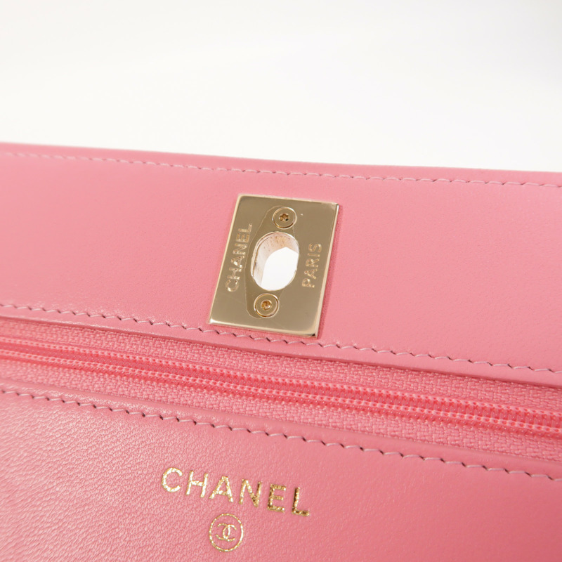 CHANEL 羊皮皮革WOC Wallet On Chain金扣鏈帶肩背袋-16