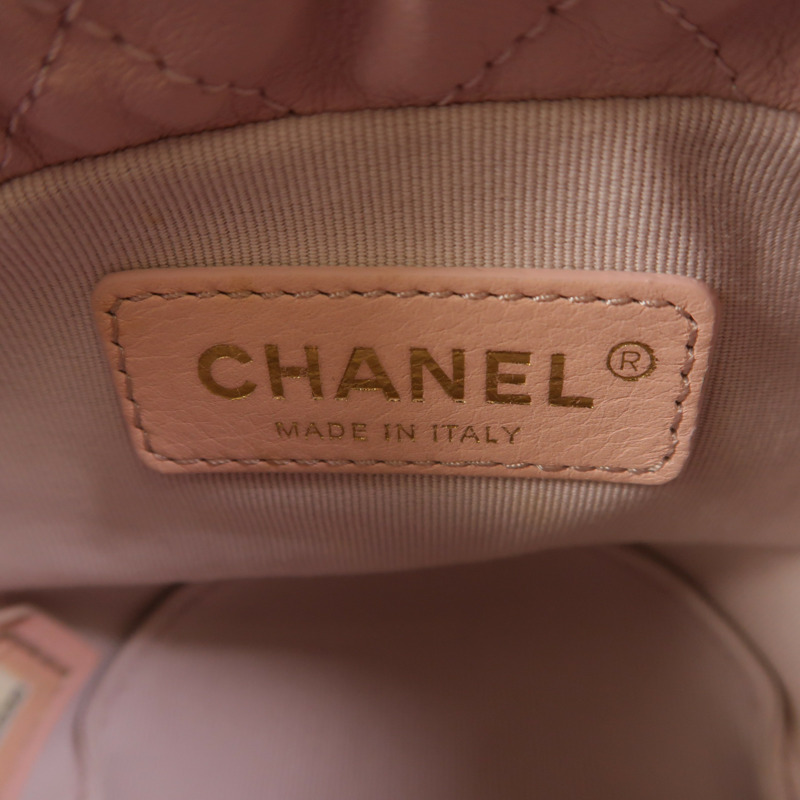 CHANEL 羊皮皮革Mini About Pearls金扣肩背袋-5