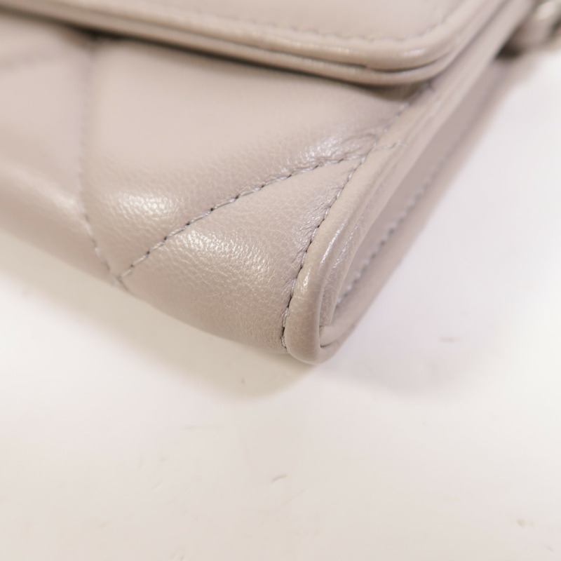 CHANEL 羊皮皮革19 Mini Wallet On Chain鏈帶肩背袋-10